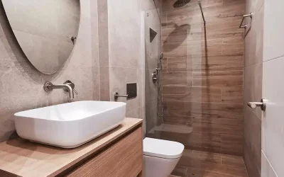Baños accesibles con duchas a ras de suelo